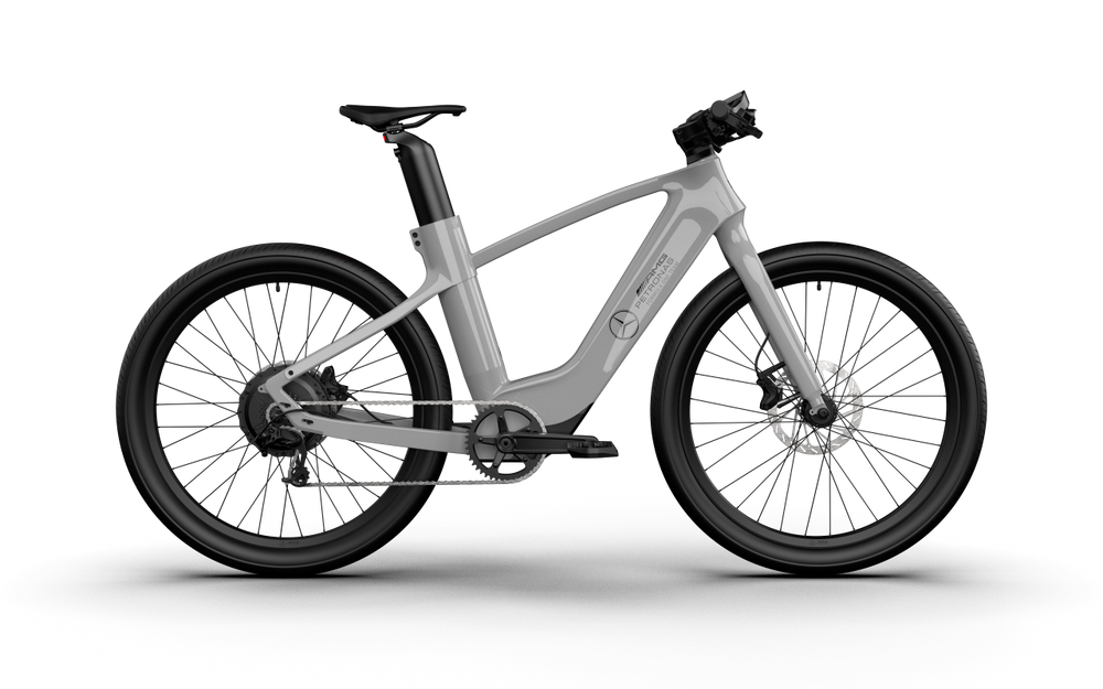 Mercedes-AMG PETRONAS F1® Team Rallye Edition 250 Electric Bike