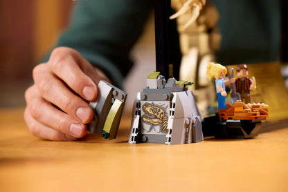 LEGO®Dinosaur Fossils: Tyrannosaurus rex