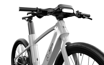 Mercedes-AMG PETRONAS F1® Team Rallye Edition 250 Electric Bike